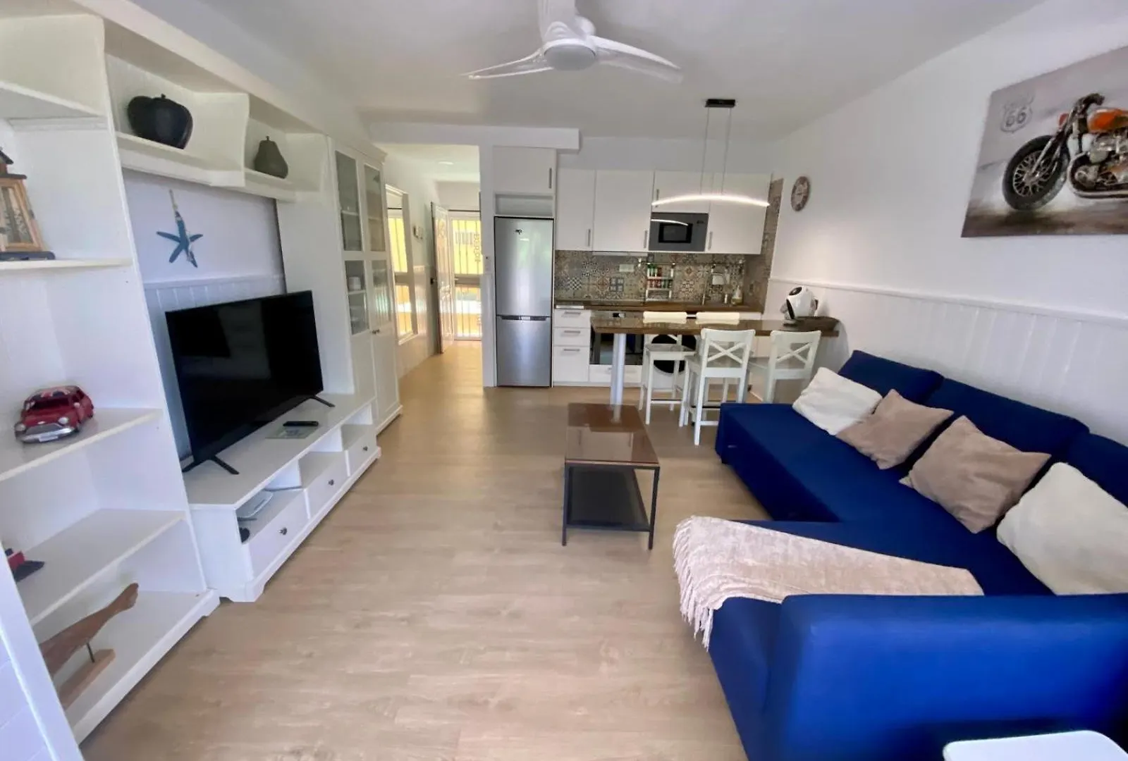 Loft Playa Torviscas,Garaje Gratis , Recien Reformado Appartement Costa Adeje  Spanje