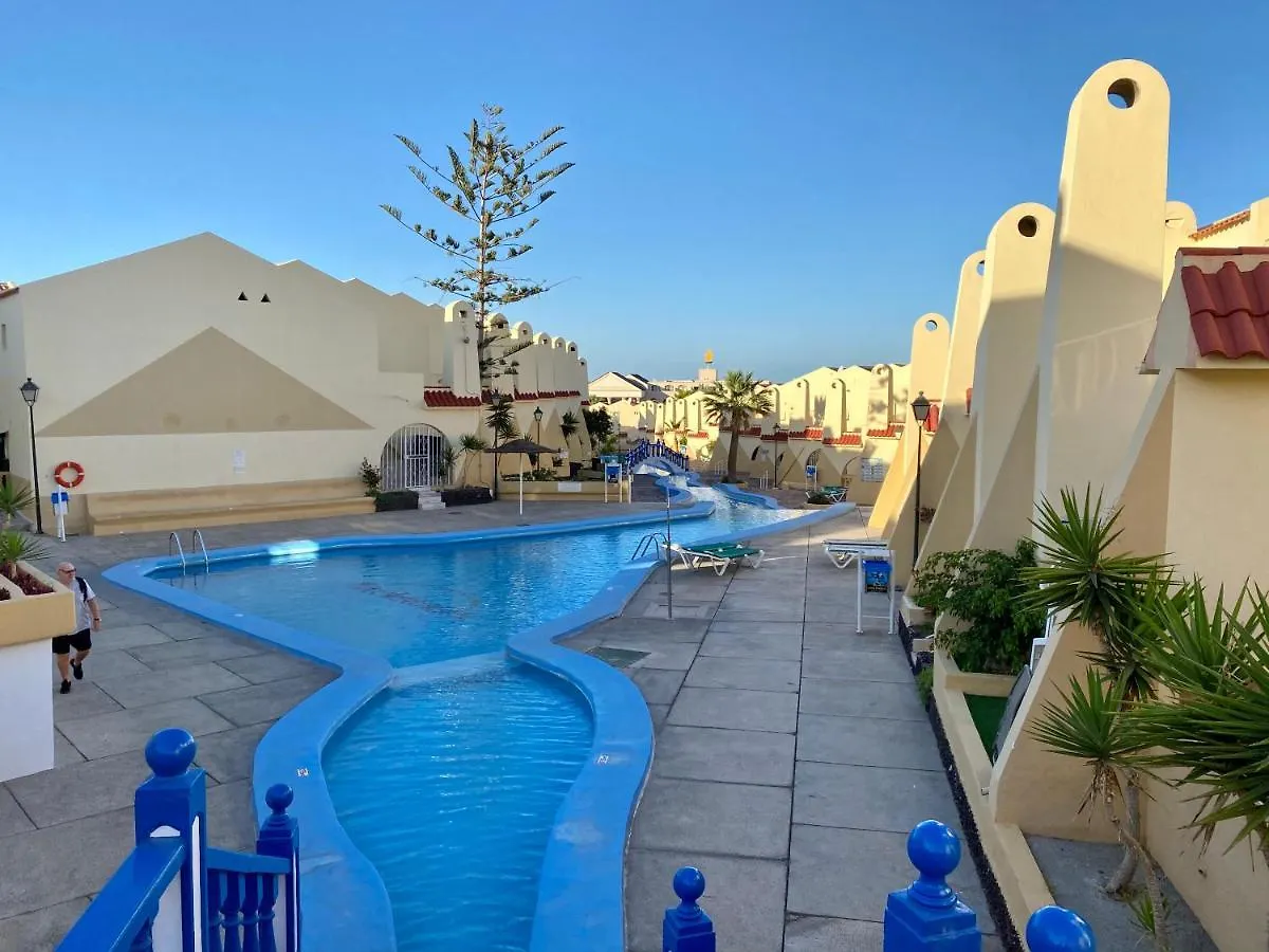 Appartement Loft Playa Torviscas,Garaje Gratis , Recien Reformado à Costa Adeje